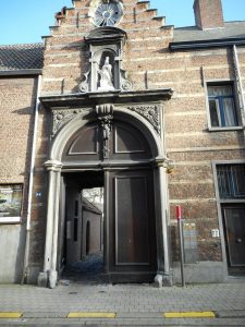 Entrance to the beguinage in the Rodestraat